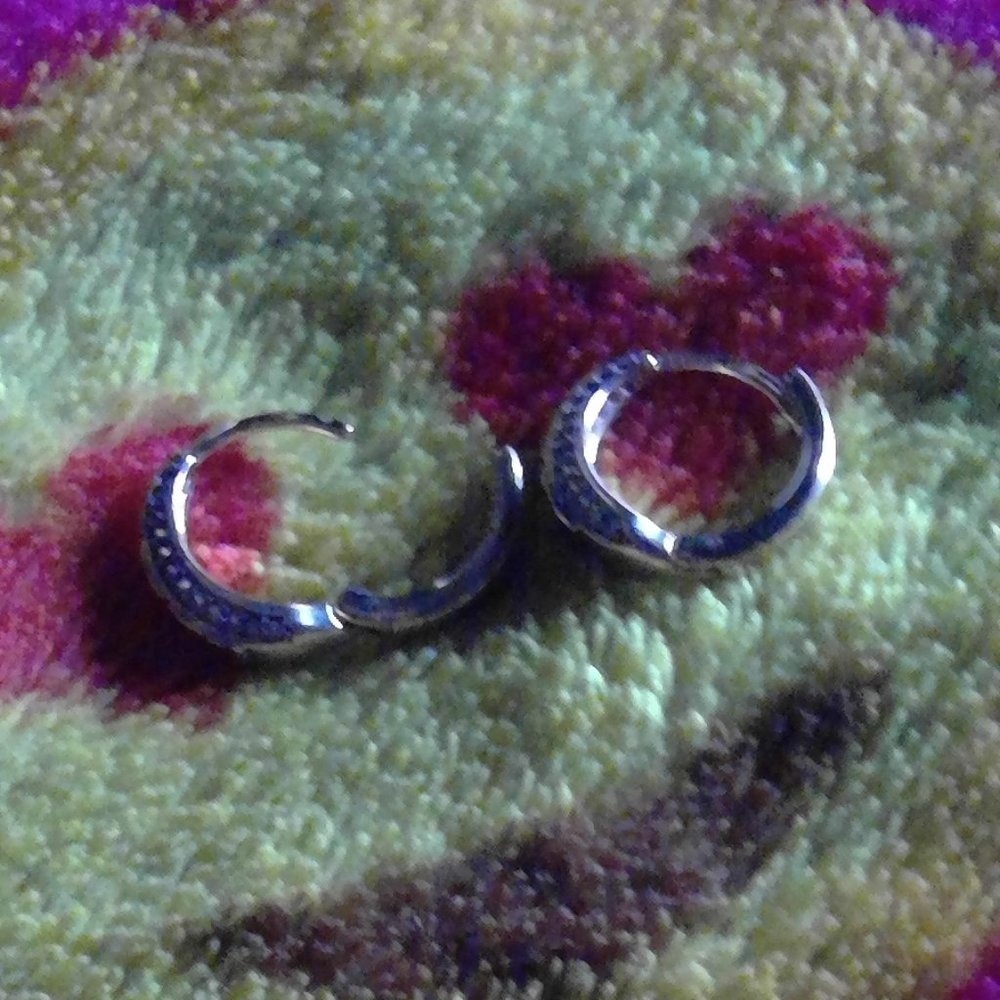 Earings